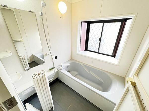 浴室を拡大表示