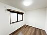 子供部屋：子供部屋にもちょうど良い大きさのお部屋です。