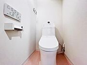ほっと安らげるトイレ空間です。