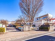練馬区立北原小学校まで約550m（徒歩7分）