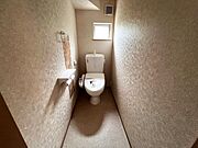 ほっと安らげるトイレ空間です。