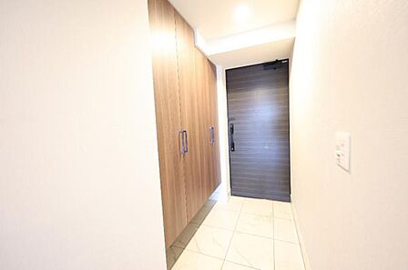 いつも気持ちよくご家族を迎えられる玄関です。