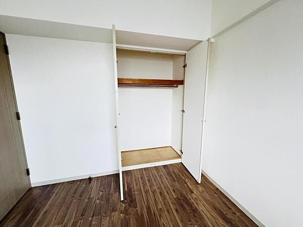 洋室を拡大表示