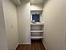 子供部屋：子供部屋にもちょうど良い大きさのお部屋です。子供部屋や趣味の部屋など用途に合わせてお使いいただけます。