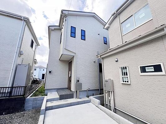 外観 安行小山　1号棟