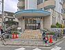 エントランス：ゆったりとした印象のエントランスです。