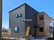 セカンドカーにも便利な駐車2台可能です。