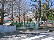 新座市立野火止小学校まで約950m（徒歩12分）