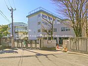 さいたま市立大谷口小学校まで約550m（徒歩7分）
