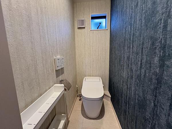 トイレを拡大表示