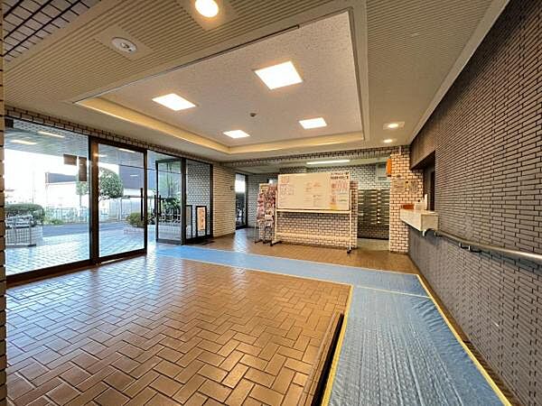 エントランスを拡大表示