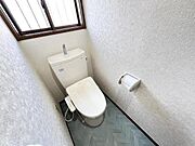 ほっと安らげるトイレ空間です。