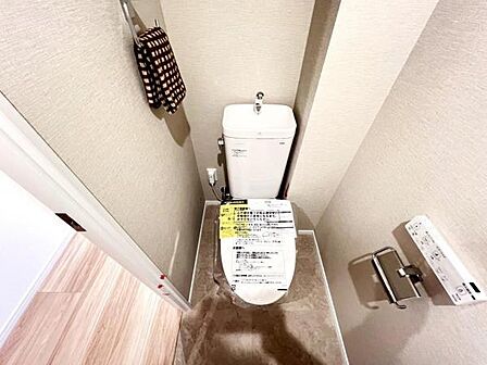 ほっと安らげるトイレ空間です。