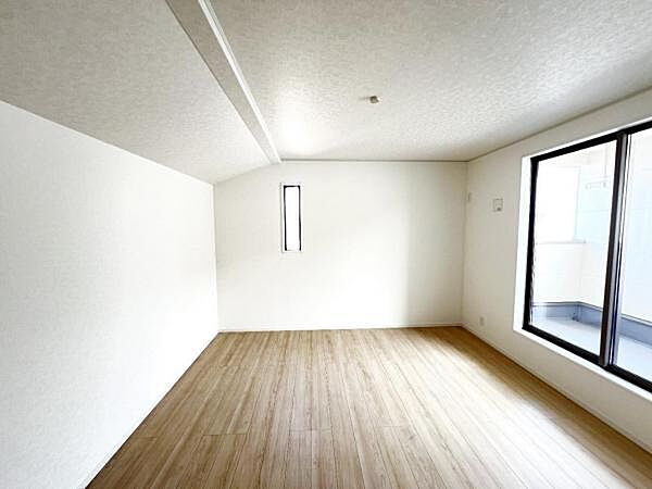 寝室を拡大表示