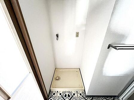 お天気を気にせずお洗濯ができ、室内干し可能です。