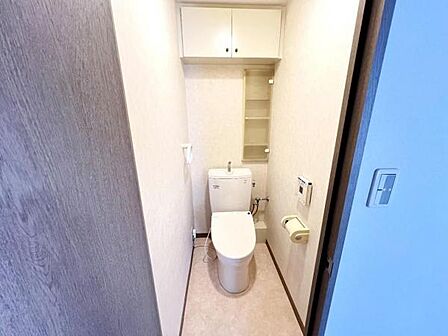 ほっと安らげるトイレ空間です。