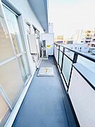 お洗濯ものを気持ち良く太陽の光で干せるのが嬉しいですね。