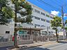 周辺：江戸川区立上一色中学校まで約200m（徒歩3分）