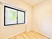 子供部屋にもちょうど良い大きさのお部屋です。