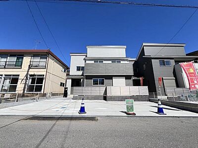外観:間取はファミリーにもおすすめ4LDKの新築戸建です。 外観:間取はファミリーにもおすすめ4LDKの新築戸建です。