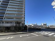 左手前がプラウド宇都宮、右奥が宇都宮駅です。近さがおわかりいただけるのではないでしょうか。