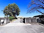 宇都宮市立岡本西小学校まで約1471m（徒歩19分）