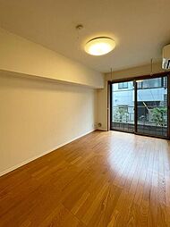 西武新宿線 沼袋駅 徒歩3分の賃貸マンション 1階1LDKのリビング/ダイニング