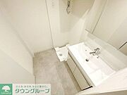 お部屋探しは株式会社　タウンハウジング　までお気軽にお問合せ下さい。クレジットカード決済・首都圏を中心直営143店舗　仲介件数全国2位の豊富な実績！諸費用・審査等・何でもご相談下さい。
