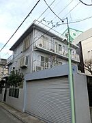 ★閑静な住宅街に建つオススメアパート★