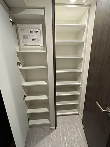 収納