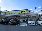 セブンイレブン 469m