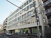 松戸図書館 100m