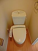 ウォシュレット付のトイレ