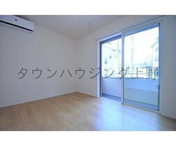 メゾン・ボヌール 2階1Kのリビング/ダイニング