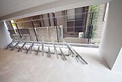 どらっぐぱぱす根津店 639m