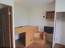 レオパレスコスモ 203 2階1Kのリビング/ダイニング