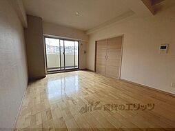 JR関西本線 王寺駅 徒歩4分の賃貸マンション 2階3LDKのリビング/ダイニング