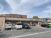 セブンイレブン　奈良あやめ池南6丁目店まで500メートル