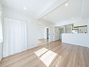 【LDK】約12.8帖