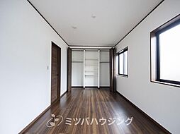 寝室の画像