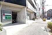 マルエツプチ南青山七丁目店 徒歩6分。 450m