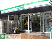ファミリーマート芝公園一丁目店 徒歩2分。コンビニ 110m