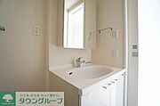 タウンハウジングレジデンス事業部　恵比寿店・赤坂店までお問合せ下さい。