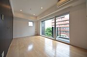 ★大きな窓の、明るいお部屋です★