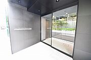 タウンハウジングレジデンス事業部　恵比寿店・赤坂店までお問合せ下さい。