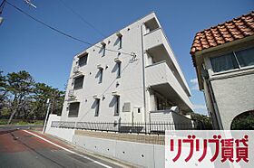 ランギロア  ｜ 千葉県千葉市中央区松波2丁目（賃貸アパート1LDK・3階・45.04㎡） その1