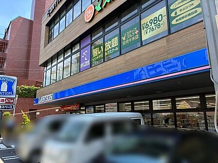 ローソン渋谷元代々木町店 徒歩6分。 440m