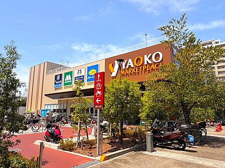 ヤオコー杉並桃井店 徒歩10分。 740m
