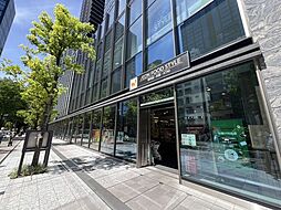 イオンフードスタイル西新宿店 徒歩1分。 10m