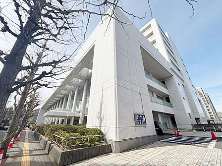 独立行政法人地域医療機能推進機構東京山手メディカルセンター 徒歩9分。 700m